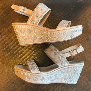 Tory Burch Natural Vachetta Leather Silver Woven Ankle Strap Wedge size 9